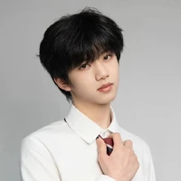 Trương Hàm Thụy_y