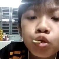 anh ấy