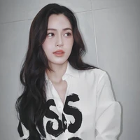 LingLing Kwong - cô
