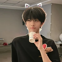 Trương Hàm Thụy