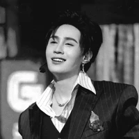 #𝒓𝒚𝒏𝒍𝒆𝒆 ✧ quang huy.