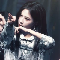 Viên Nhất Kỳ - Yyq