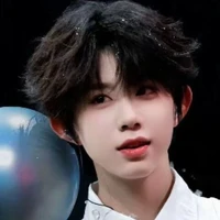 Trần Dịch Hằng_em_