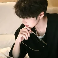 Cố Thiên Văn_nam9