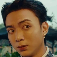 Con người bí ẩn