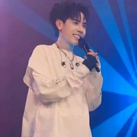 #Lê Quang Hùng (Phone)