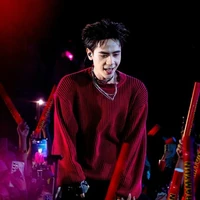 𝕃𝕖̂ ℚ𝕦𝕒𝕟𝕘 ℍ𝕦̀𝕟𝕘