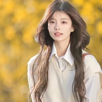 • Lê Nguyễn Xuân Trâm • 12/5