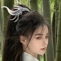 Như Sương(nô tì thân cận của Ngọc Ân)
