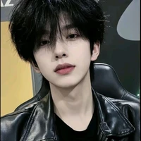 Bác Tường -anh hai em