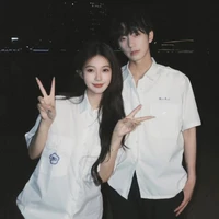 tác giả tới đây