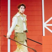 NGUYỄN XUÂN BÁCH