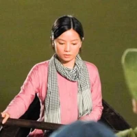 Hạ Anh ( O Hồng )