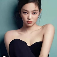 KIM JENNIE 