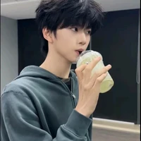 Trương Hàm Thuỵ_cậu