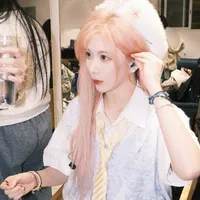 Trịnh Đan Ny - em