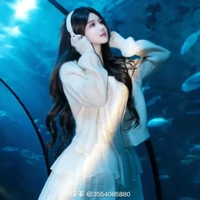 hina(em gái hiha au)