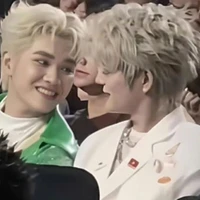 nhỏ t/g mê RhyCap:)