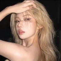 Lý Gia Ngọc(bff cô)