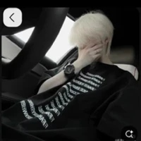 Mạc Gia Long(bff cô)