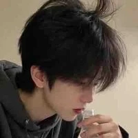 Trương Ngụy Hạ.