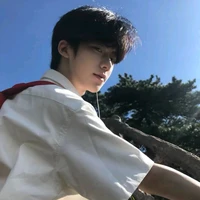 「@leo」¹⁸Hách Liên Sư Tử