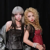 tác đây nhìn giề?