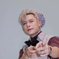 NGUYỄN HOÀNG BÁCH