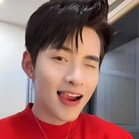 Huỳnh Hoàng Hùng(Hùng Huỳnh)