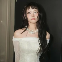 Nguyễn Lê Ngọc Ánh Sáng | Ánh Sáng Aza