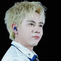 Lê Quang Hùng/Phone/Quang Hùng MasterD