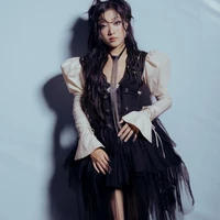 Nguyễn Linh Chi_Nàng