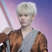 Phan Nhật Đức Hoàng -🙈-