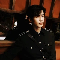 ( quản gia của công) 