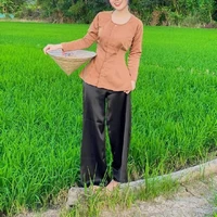 Con Mận