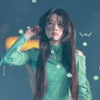 Trần Thị Thảo Linh [ cô ]