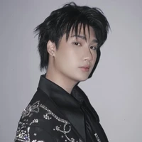 Việt Tiến