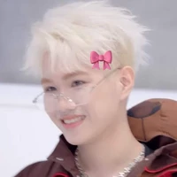 Hoàng Đức Duy - bông