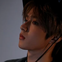 Lưu Diệu Văn_Anh