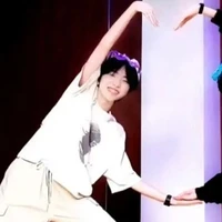 Tả Kỳ Hàm - cậu