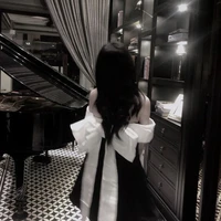 Thẩm Tinh Nhi
Em gái Bot