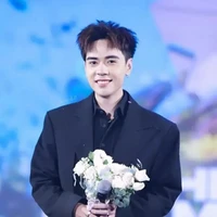 Quang Hùng