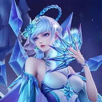 yue ( lớp trưởng)