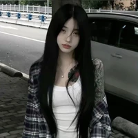 chị Luna(chị xã hội của Duy)