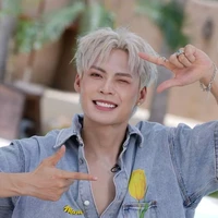 Nguyễn Hoàng Bách