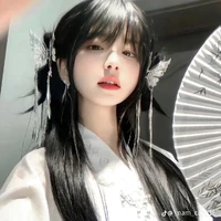 Nguyễn Ngọc Hòa Bình | chị cả