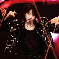 Dương Bác Văn-hắn