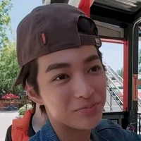 tóc bết của Kẹo