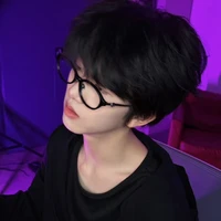 Trương Hàm Thuỵ