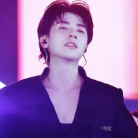 𝐆𝐢𝐚 𝐋𝐨𝐧𝐠